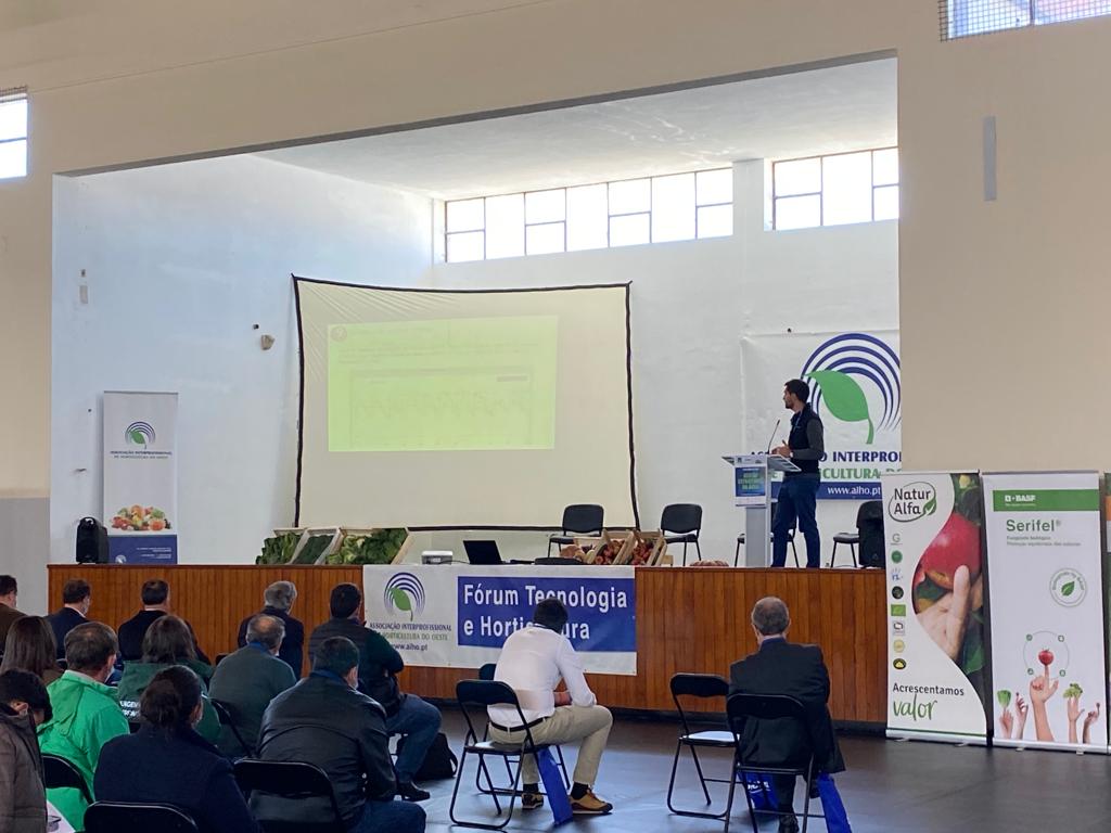 Debate sobre gestión estratégica del agua