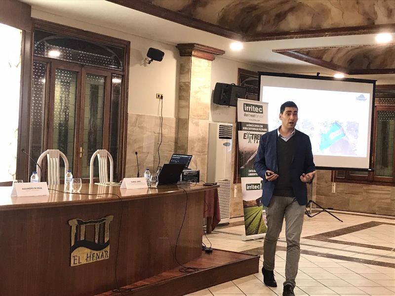 CEO Samuel López en horticultura